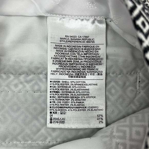 BANANA REPUBLIC HAMPTON SHORT BLACK WHITE GEOMETRIC TAILORED SIZE 10 - Picture 8 of 13